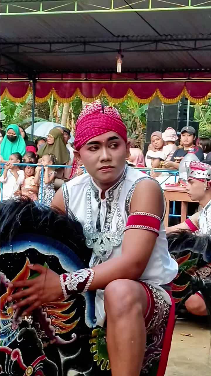 @Dhiah