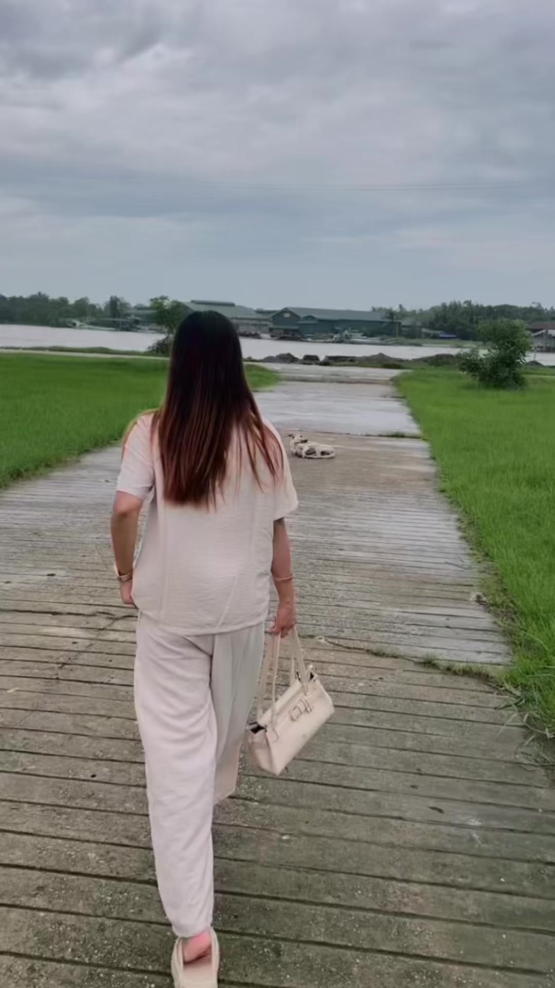 @Su Myat { ဘိုကလေးသူ😘😘😘 }
