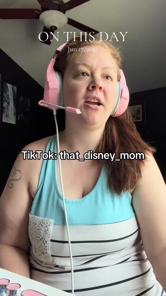 @That Disney Mom ✨