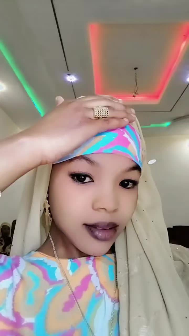 @Samiya JR