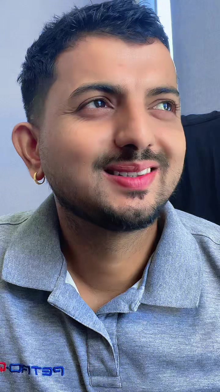 @RajBhattrai❤️😎