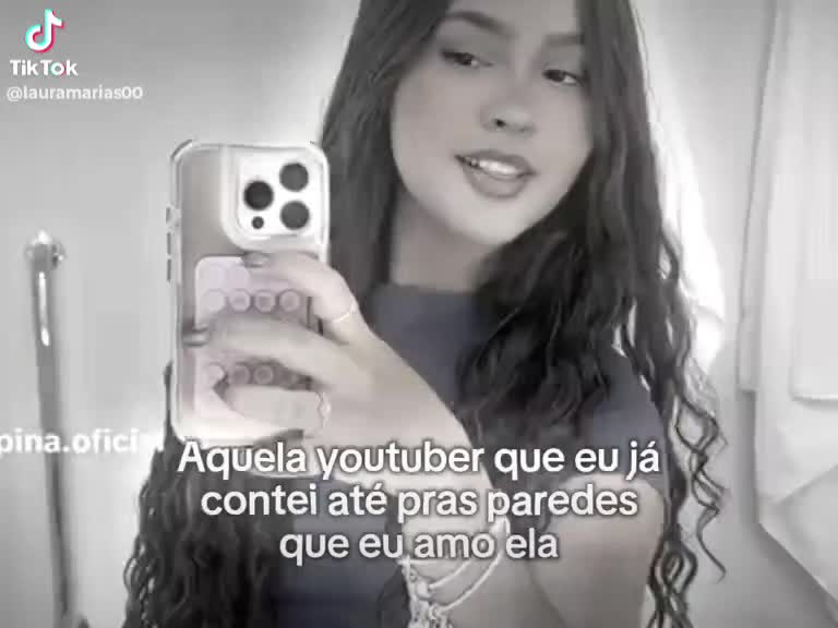 @Vitória Beatriz 🥰🥰