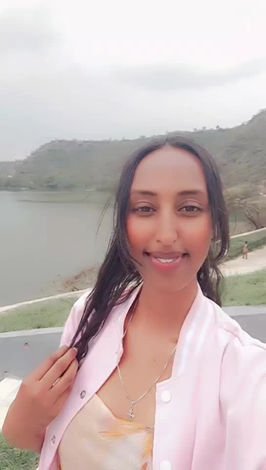 @tsiya