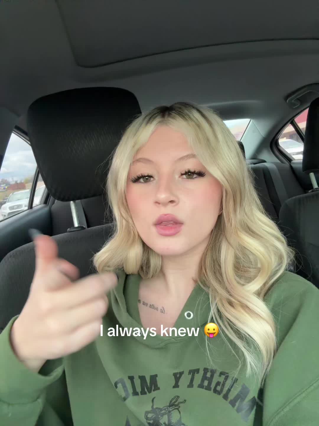 @niki
