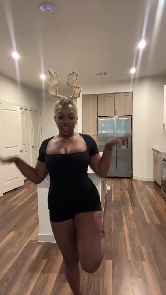 @CLEOCASHBABEE3.0