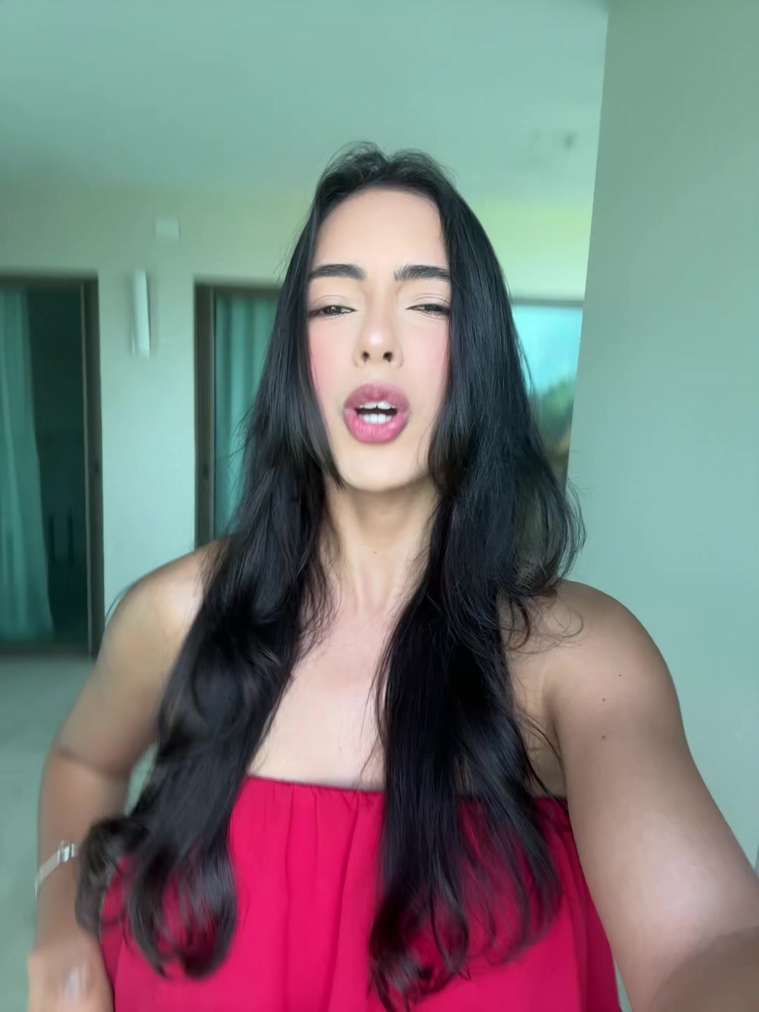 @anabgomess