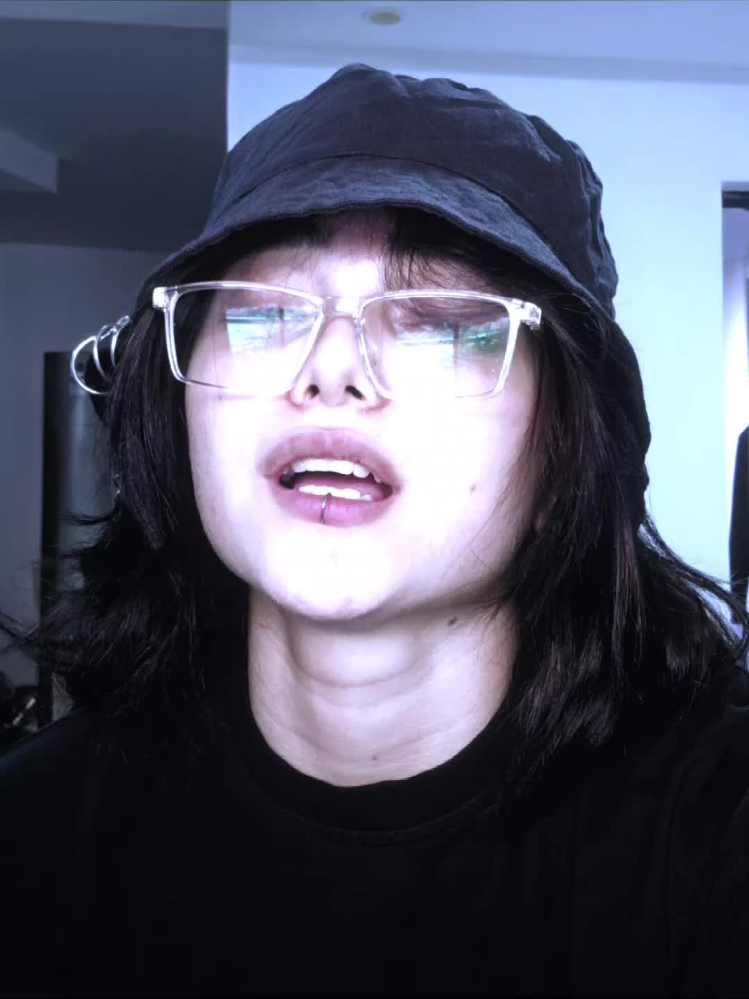 @Simperツ