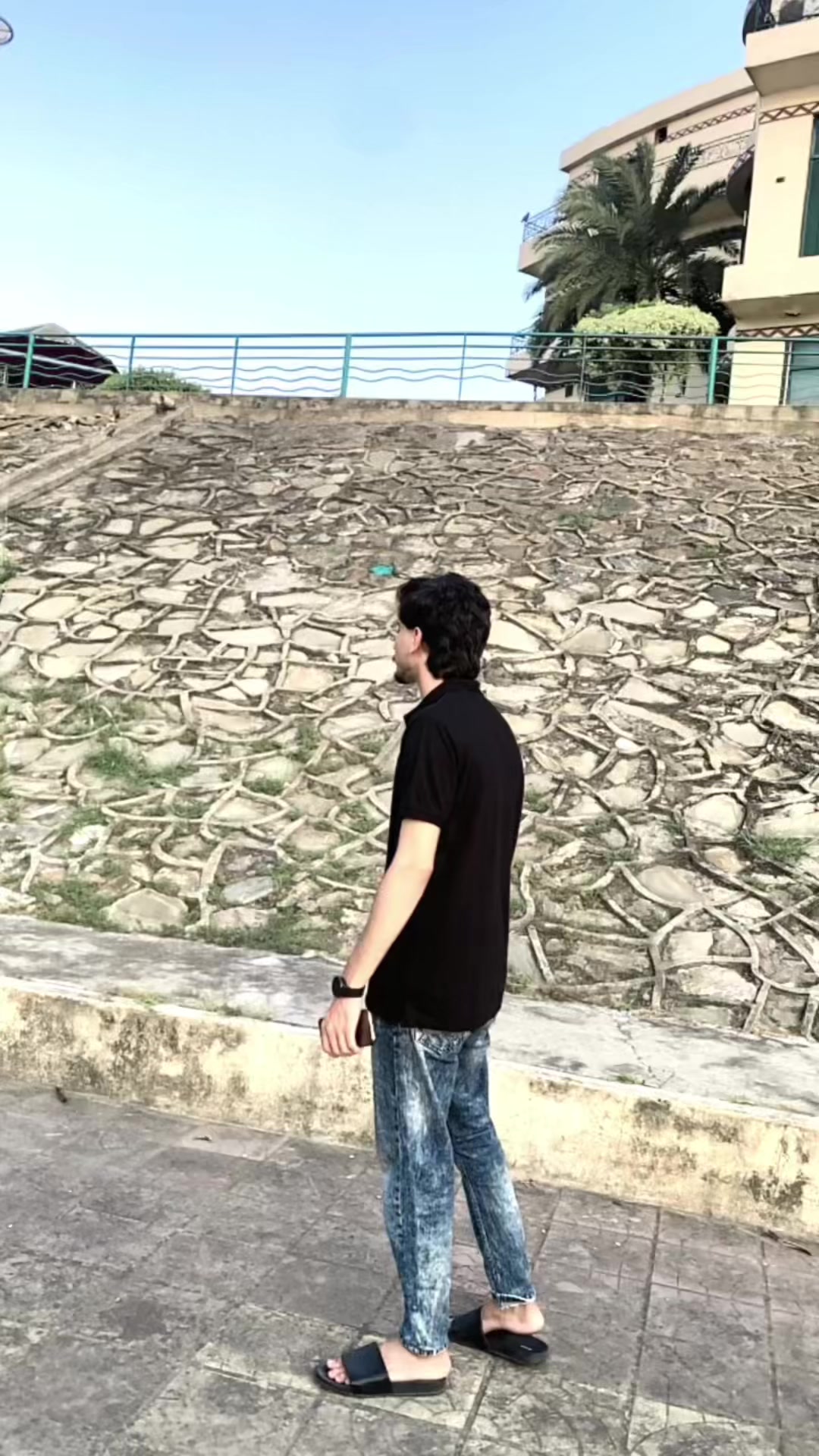 @♛🇿iDDI꧂hū 😎