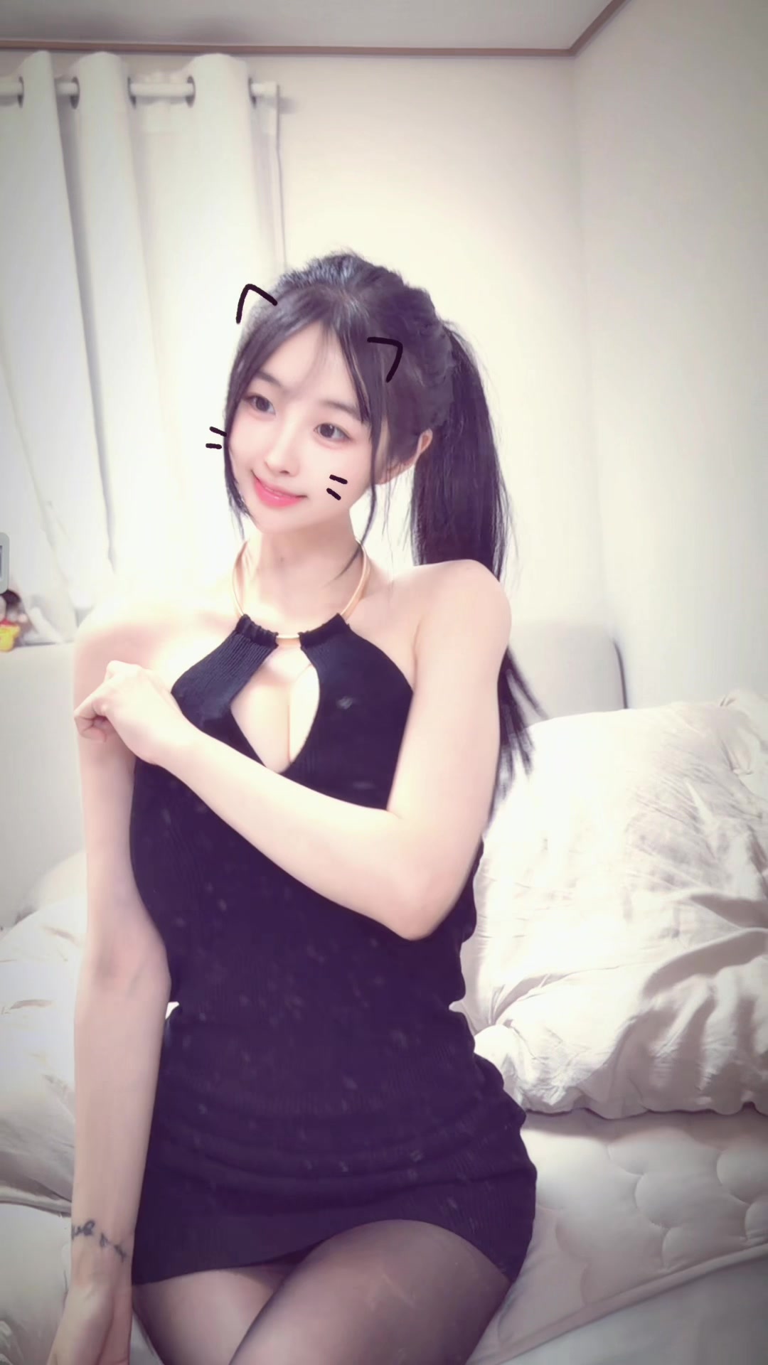 @🎤규니ギュニ 均尼 🍓
