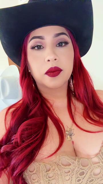 @Curvas Divinas