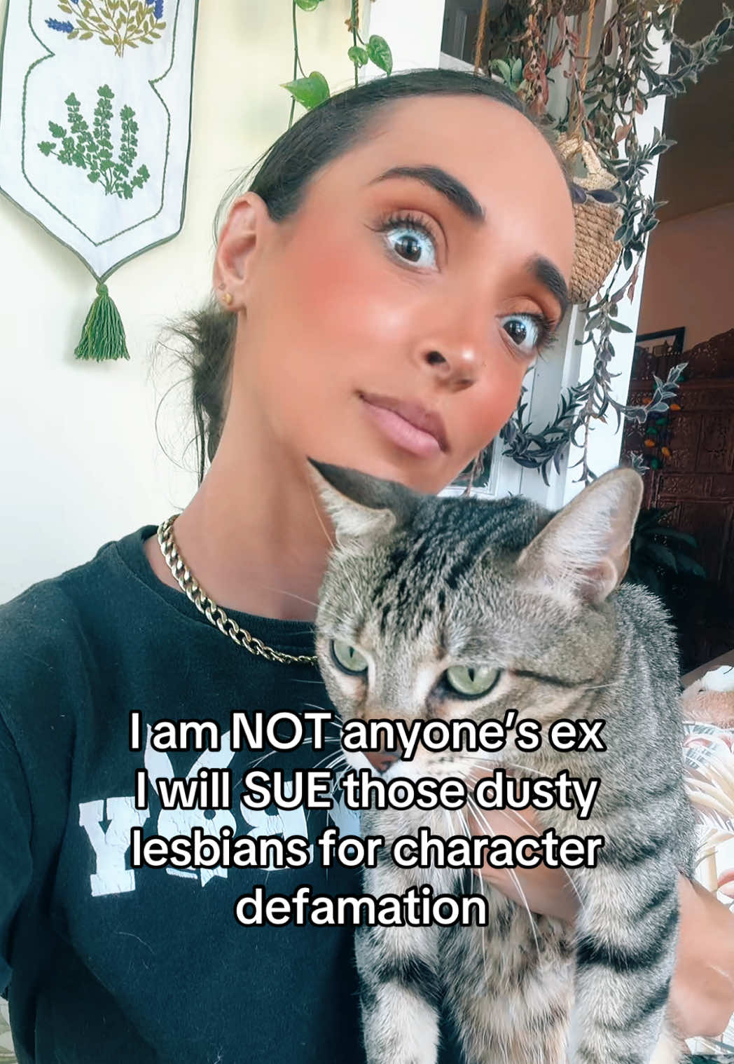@sapphicgazeclub