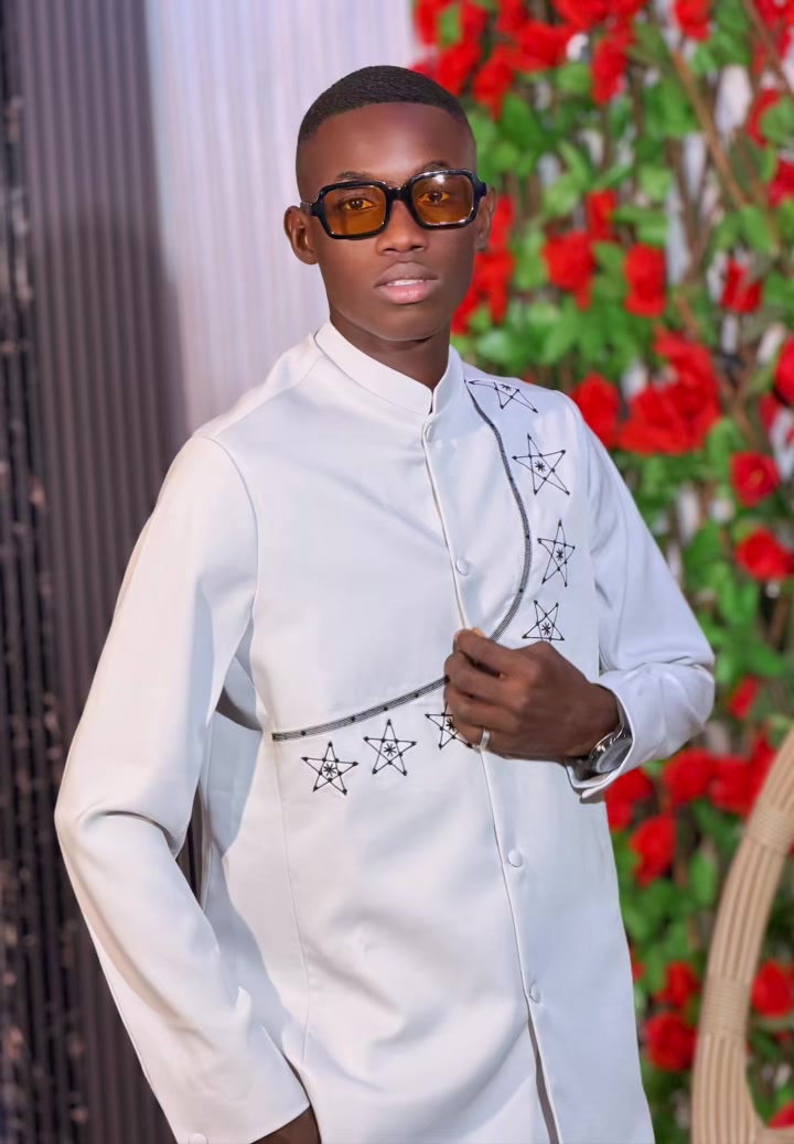 @Djolof couture 69