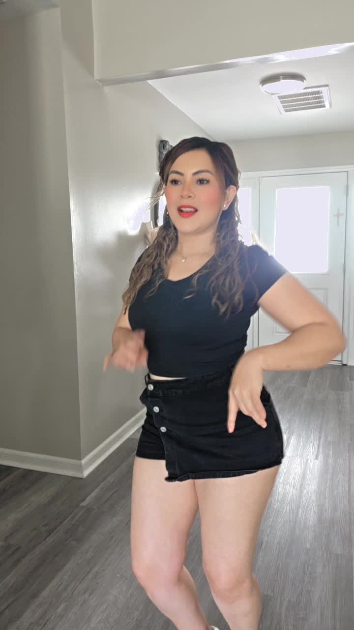 @😘Roxxy_flores🇸🇻💕
