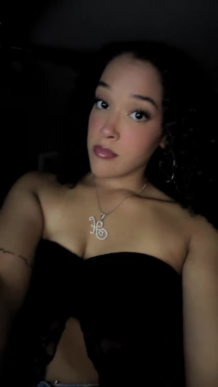 @_.haileybby