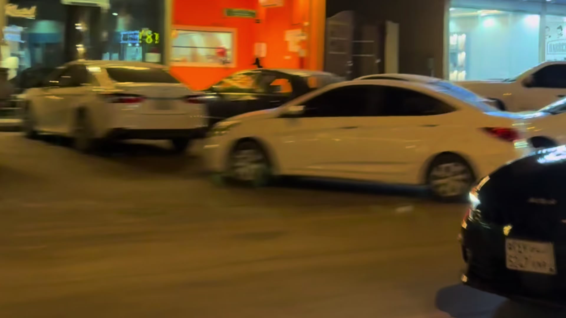 @Kw