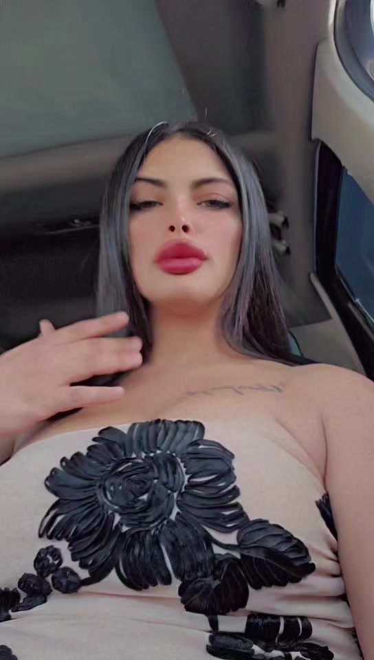 @Barbie đ©·đ©·