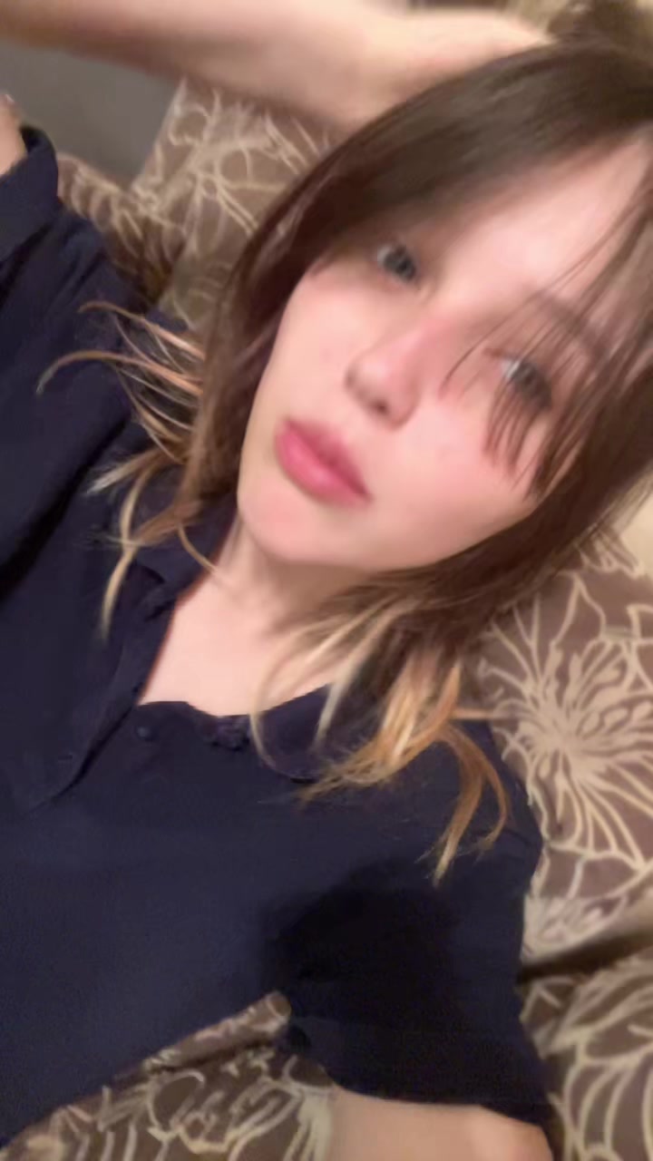@алиня оу