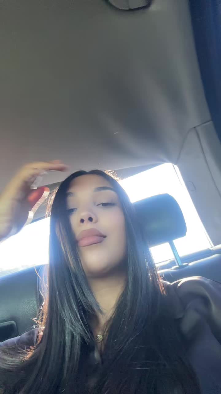 @naomimihai31