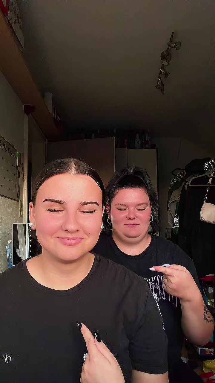 @Just_♡Viktoria♡