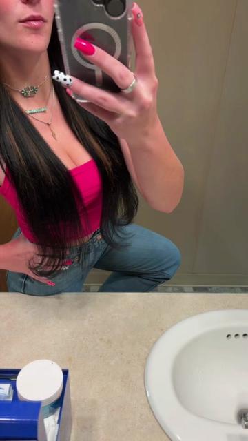 @user18156081688
