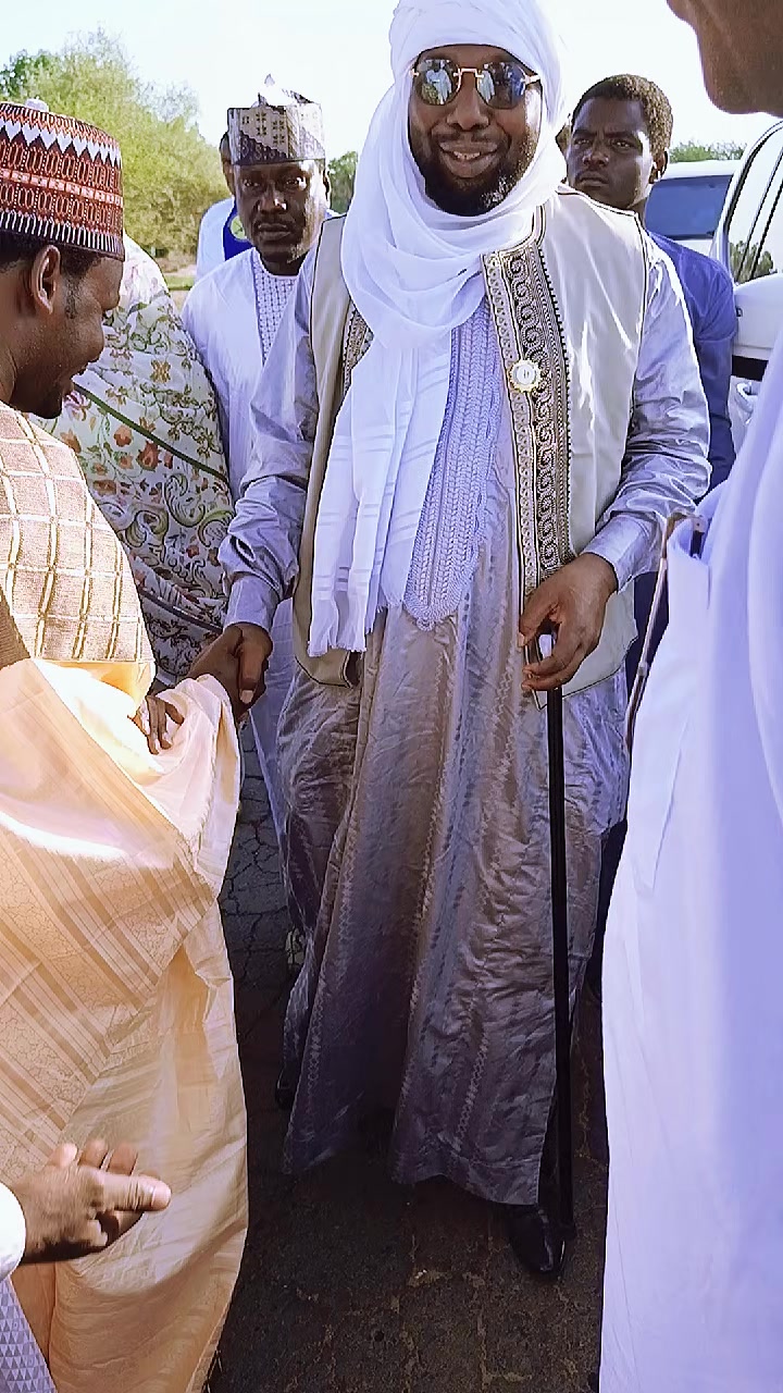 @youssouf🚶&Ouml;ZIL
