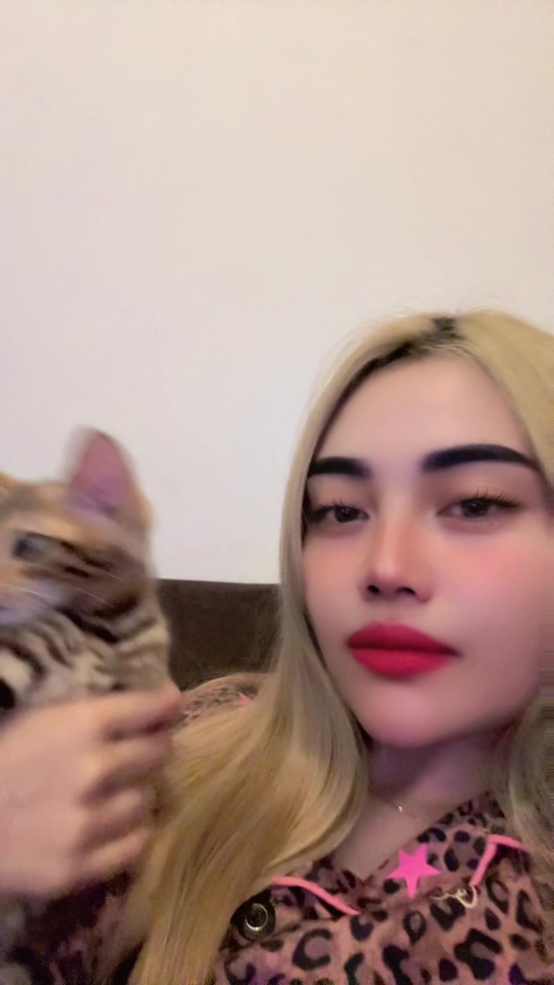 @๐๐๐๐ ๐ข๐๐๐ ๐