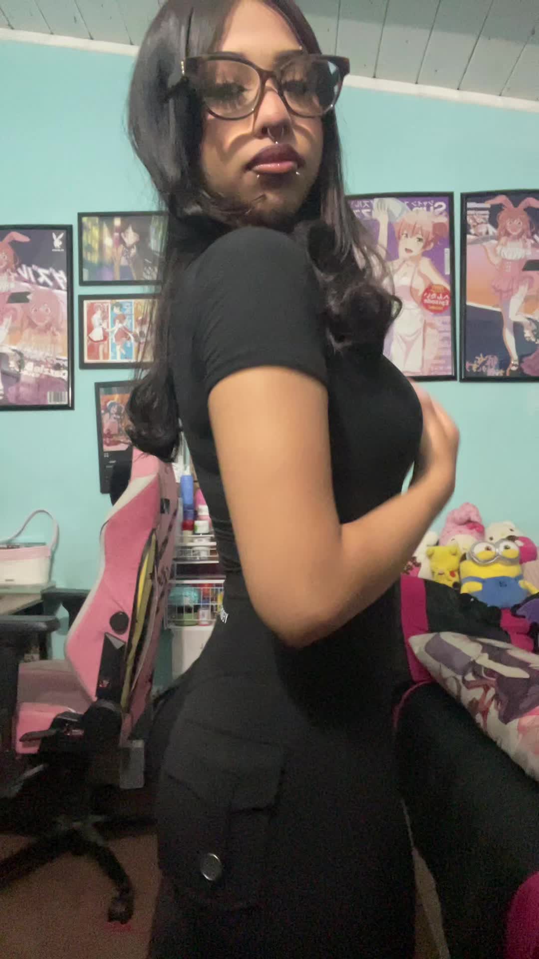 @Tiffani