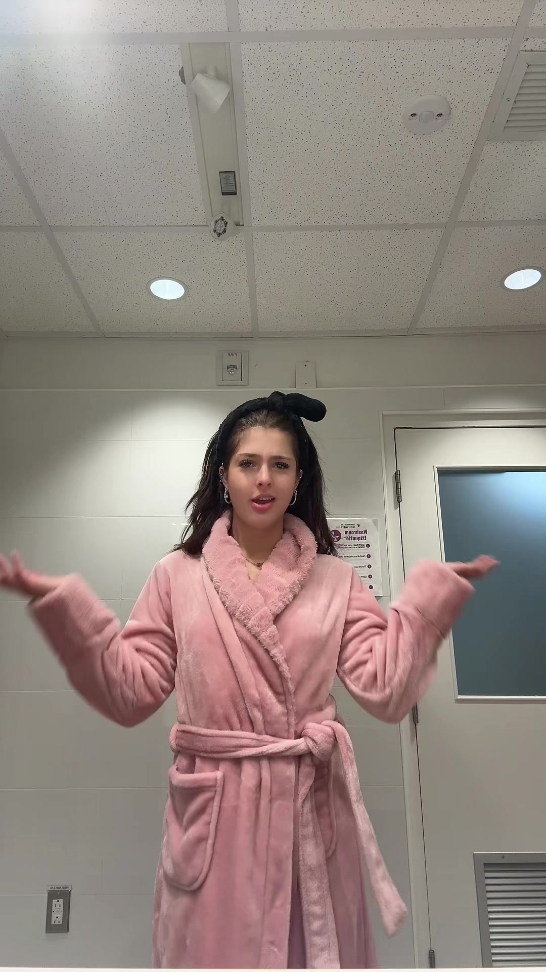 @chelseaabro