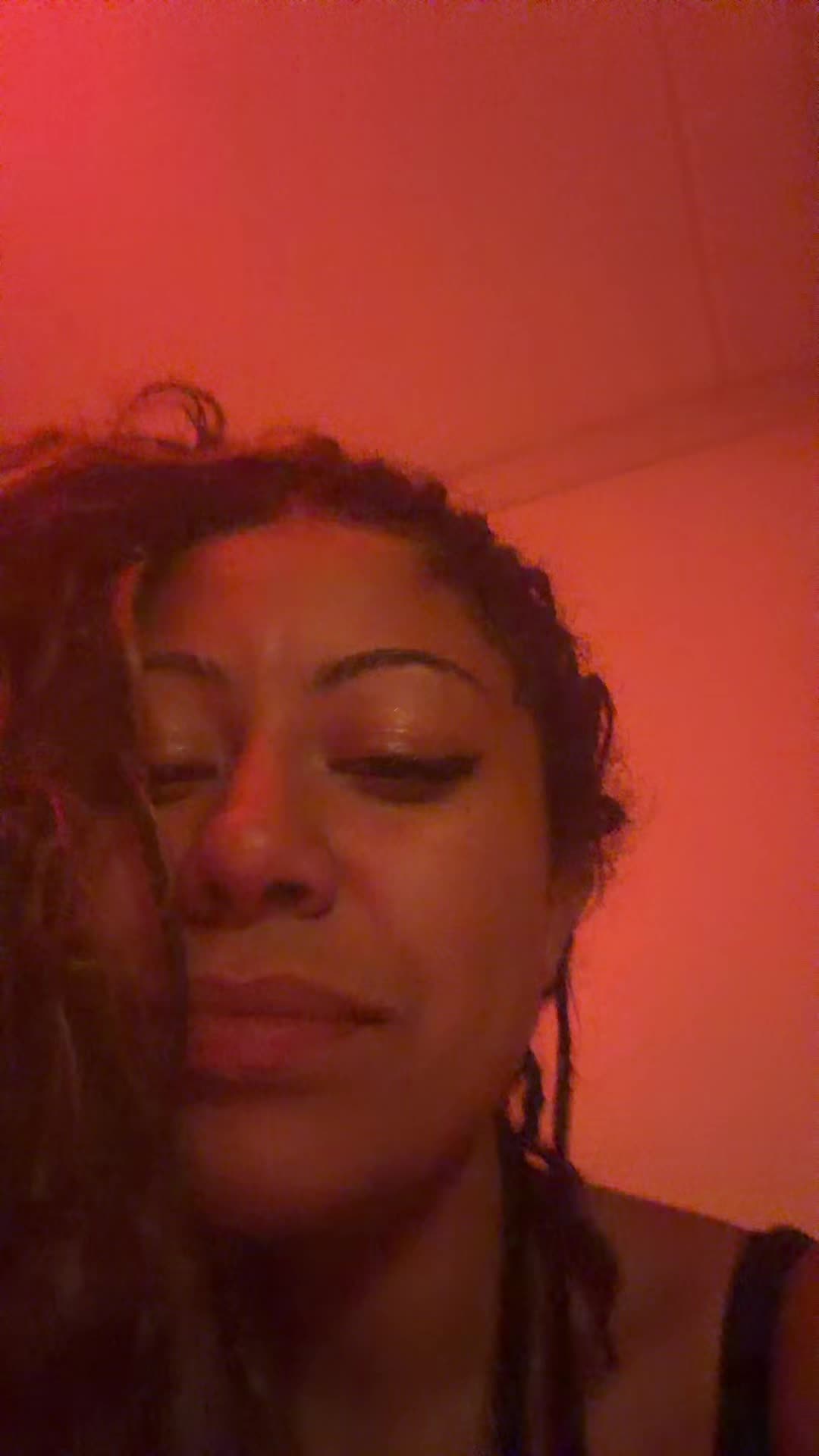 @Yas