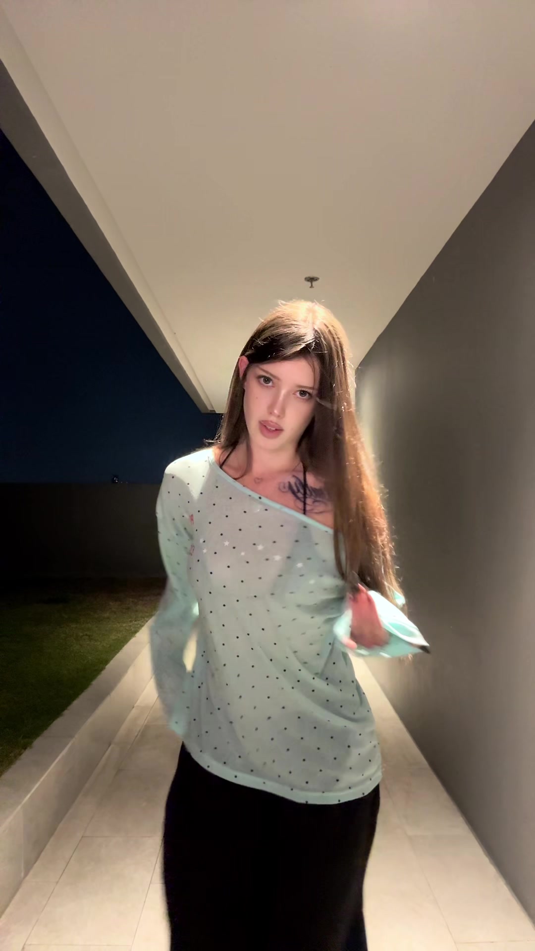 @AVILINA