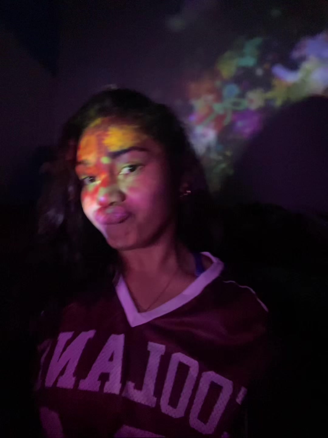 @🦦