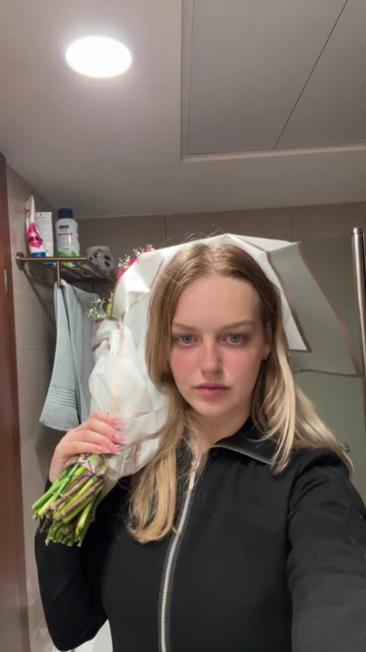 @Eva