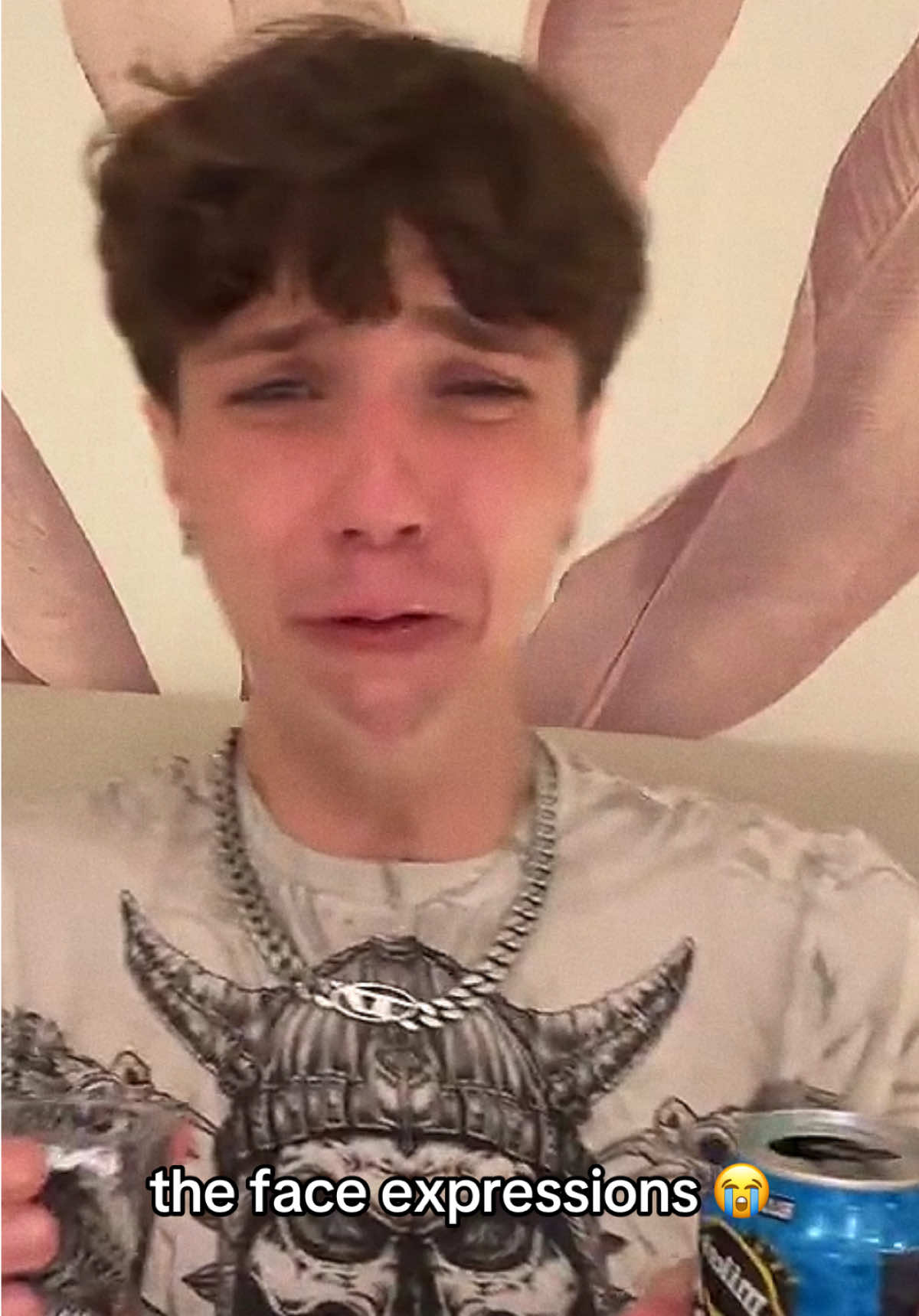@crustytons