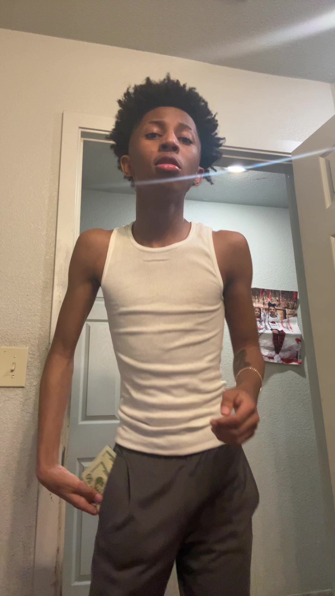 @tonioo