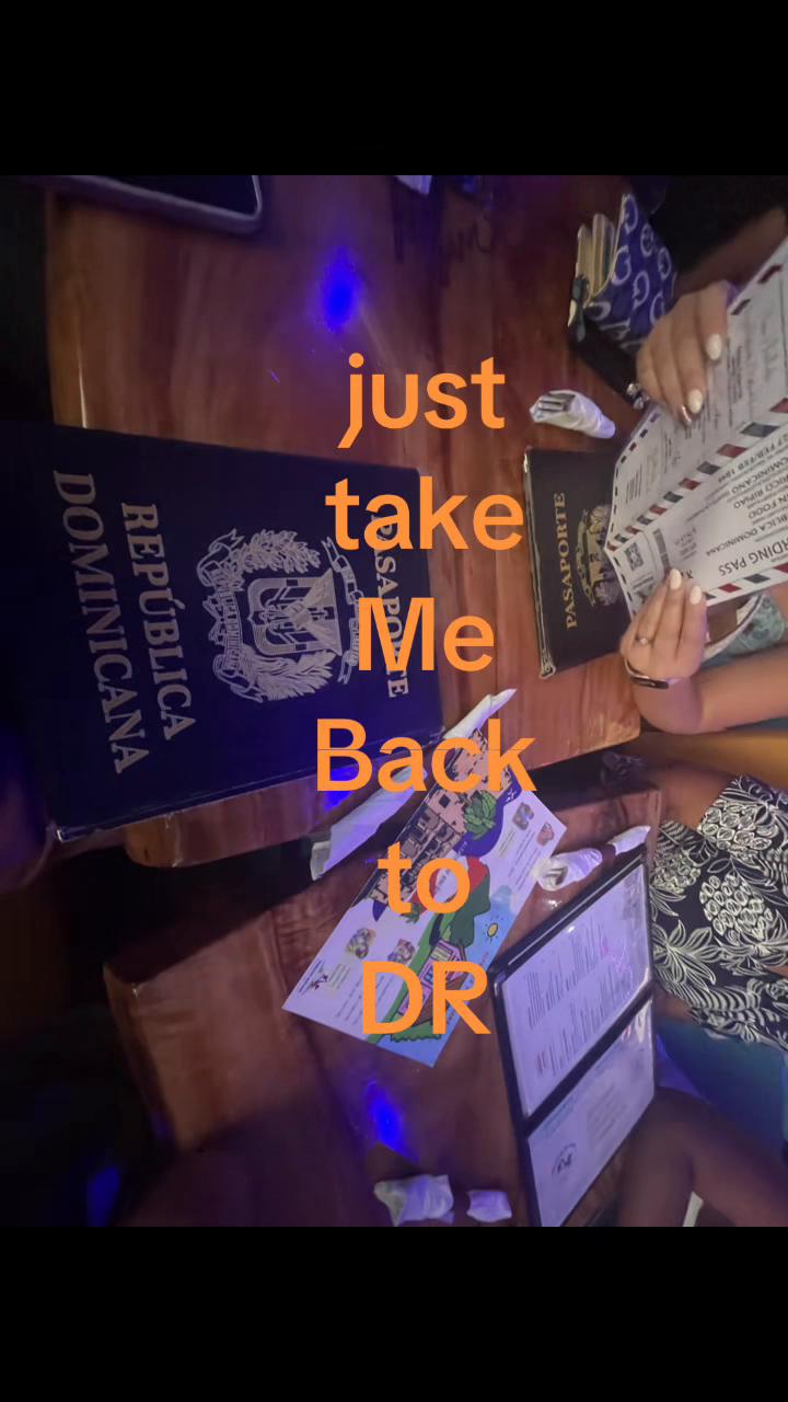 @JULYY🇩🇴