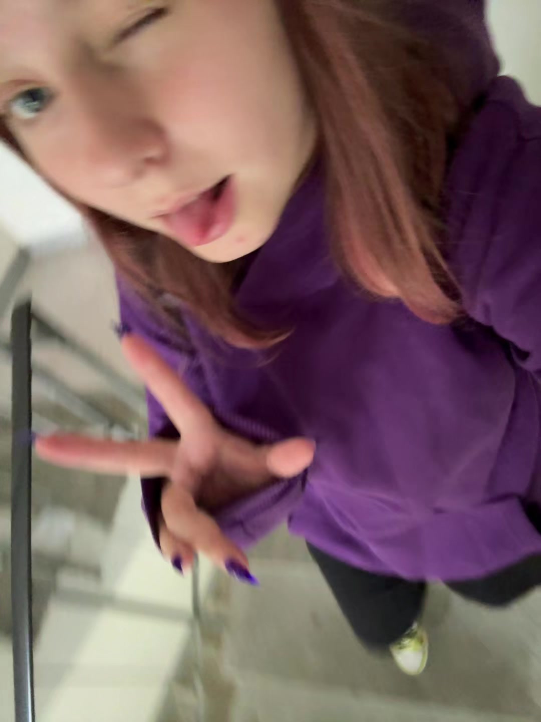 @🦖