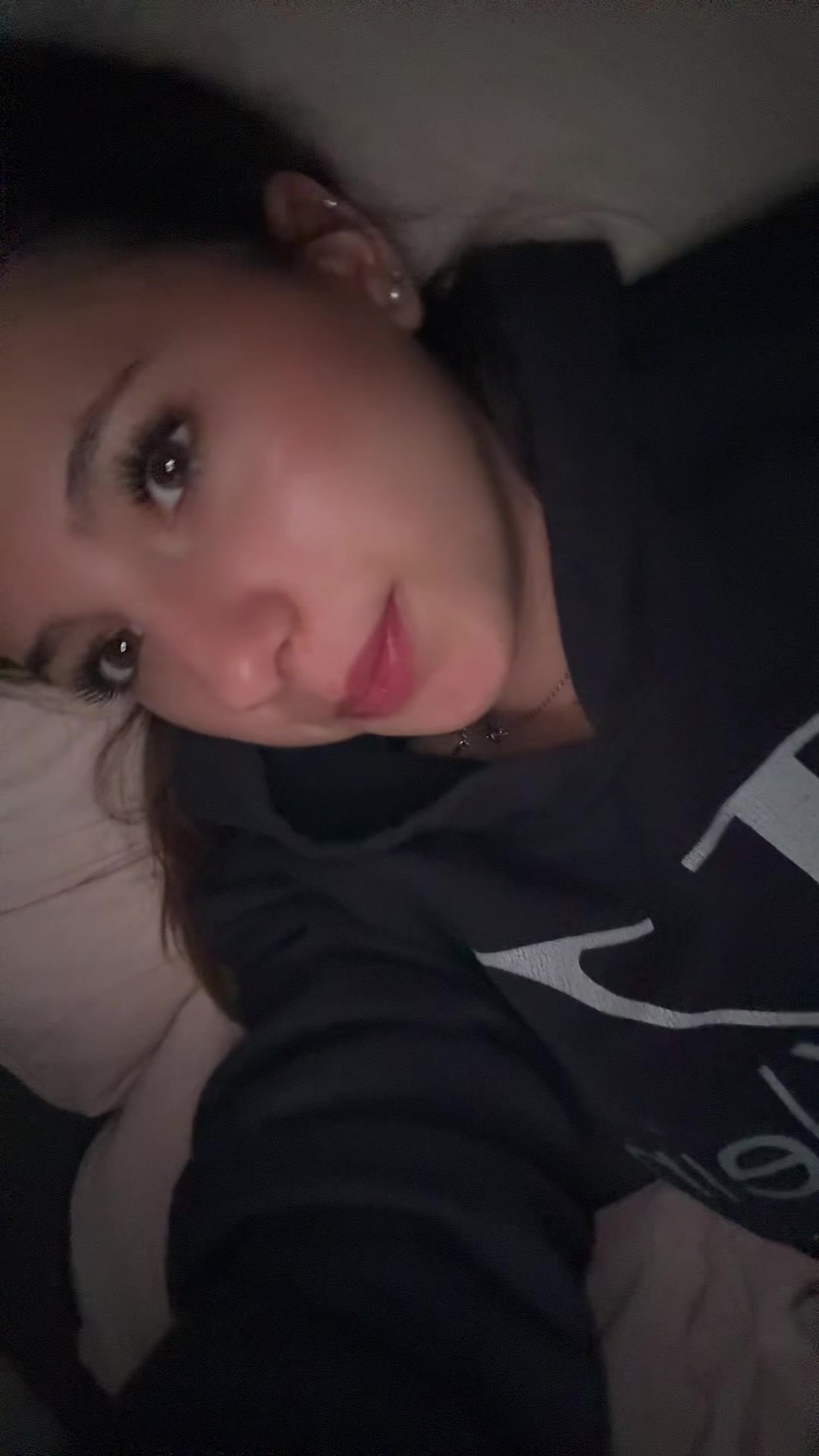 @Lara
