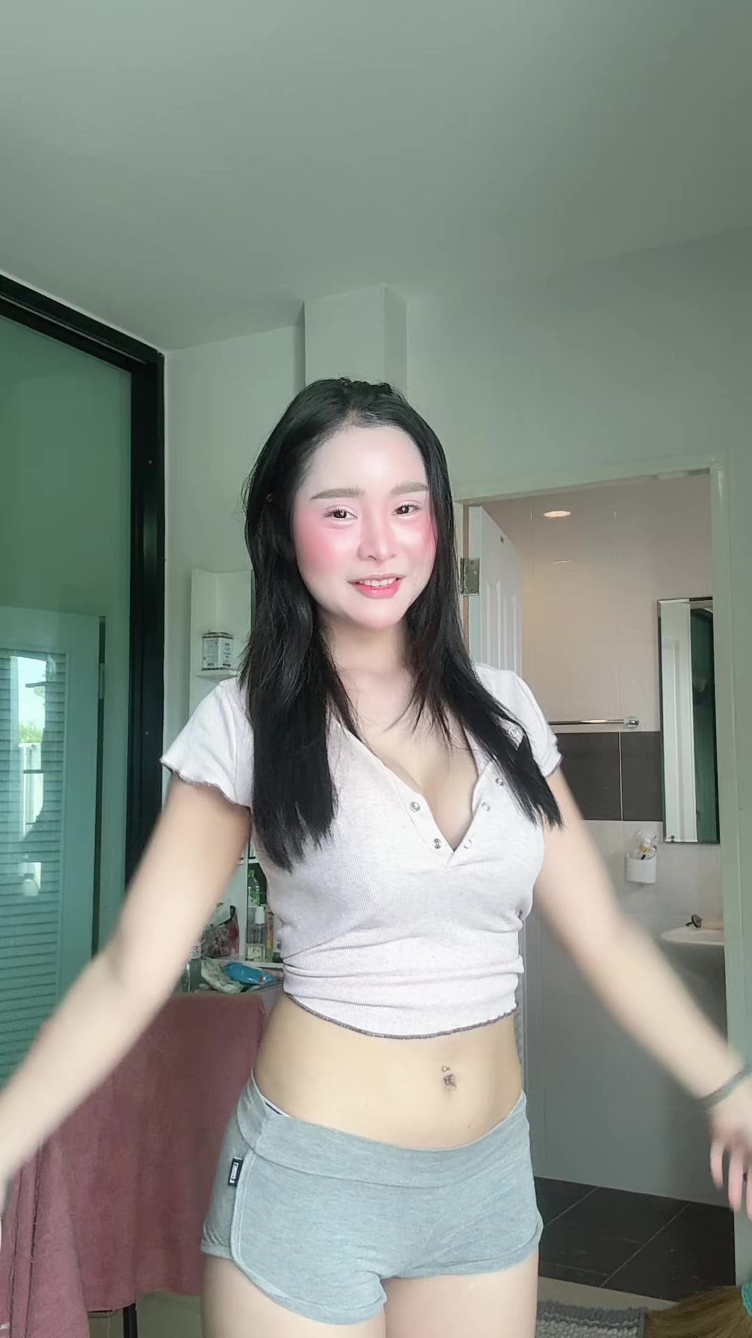 @หน๋อย หน่า ที่หน้าเหวี่ยงๆไง