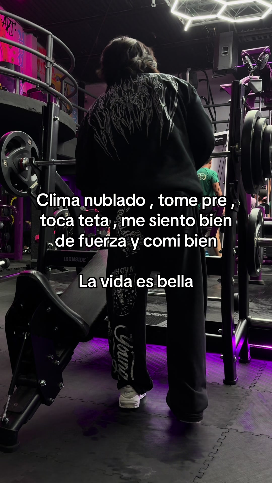 @AngelZzara