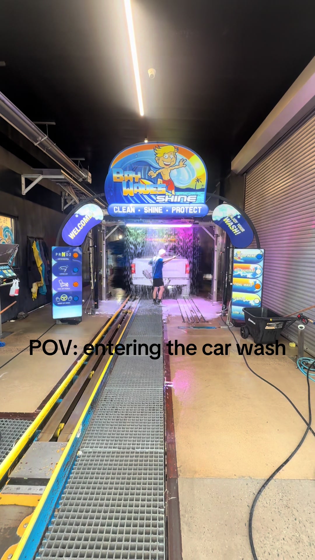 @hugos.express.carwash