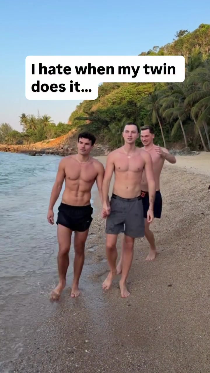 @Czechgaytwins1