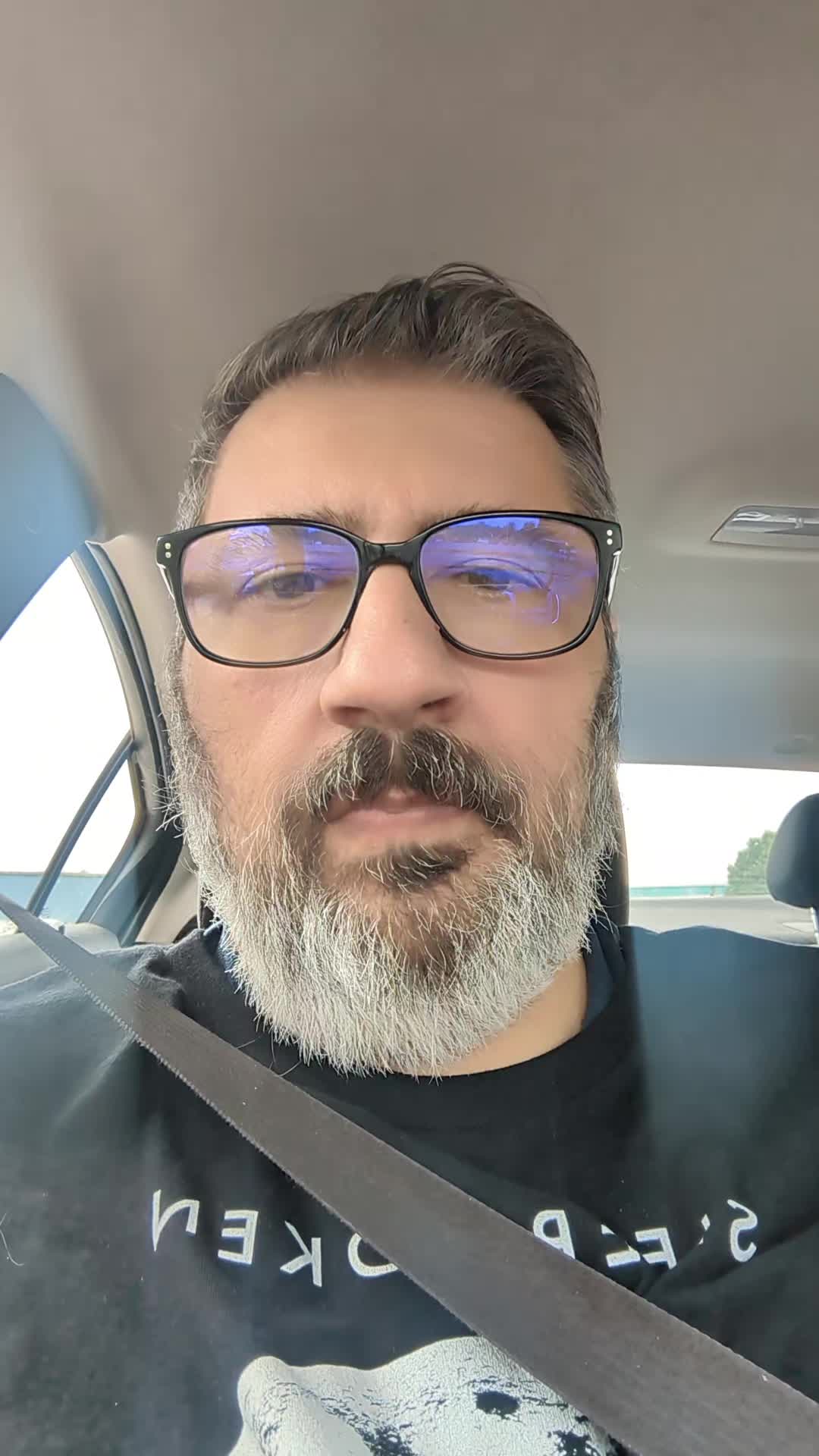 @ahtitan