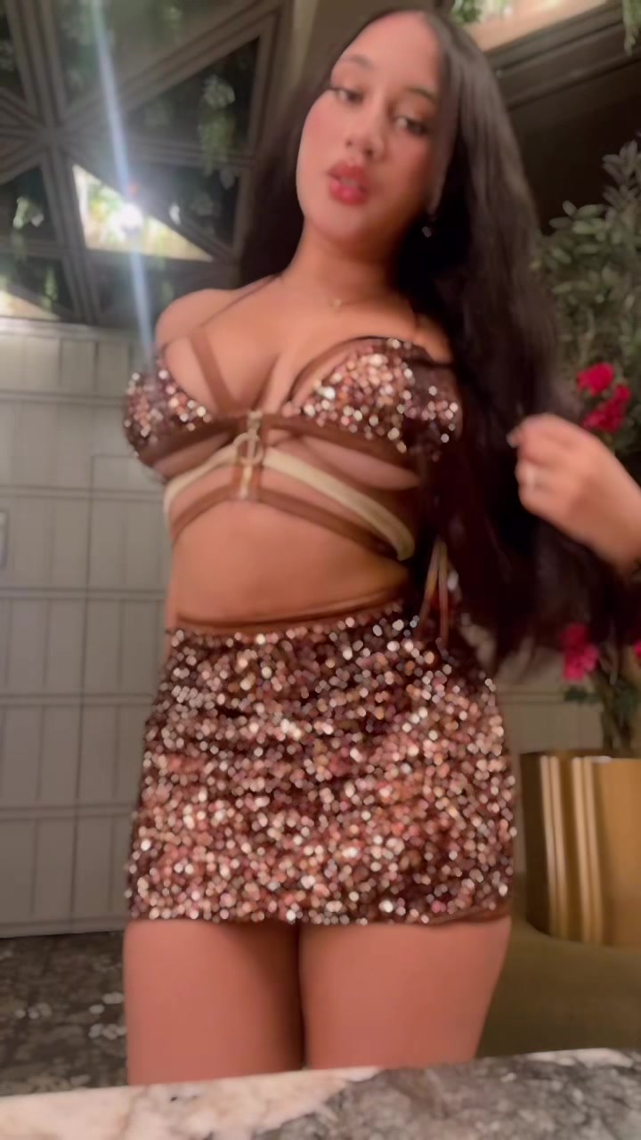 @Ayisha D&iacute;az