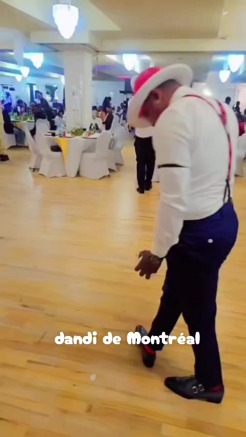 @Dandi de Montréal