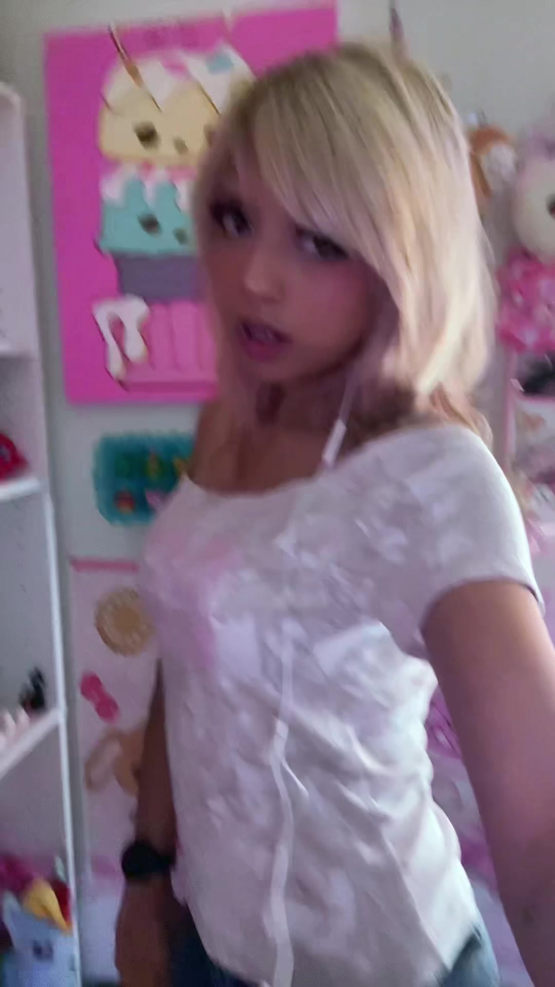 @CupcakeKitten 🧁🐾