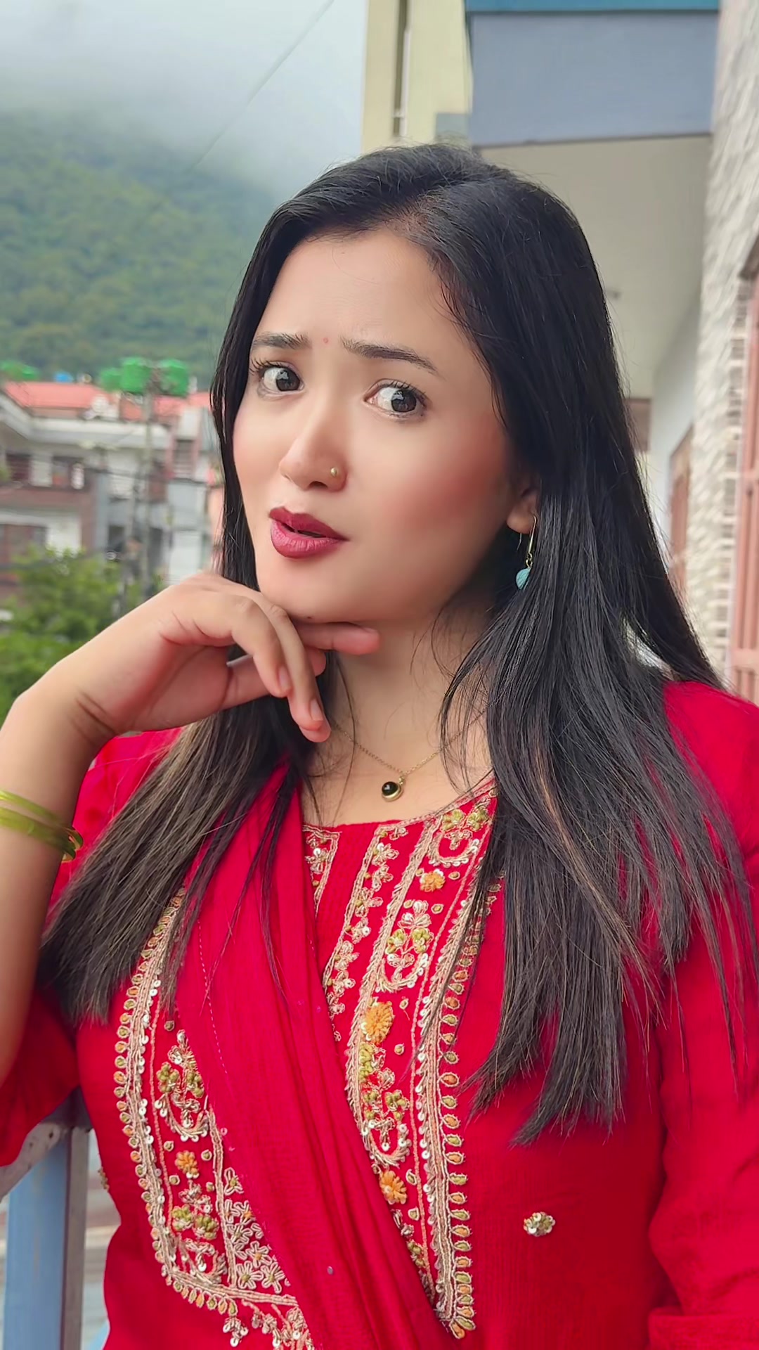 @Juna gurung ✨
