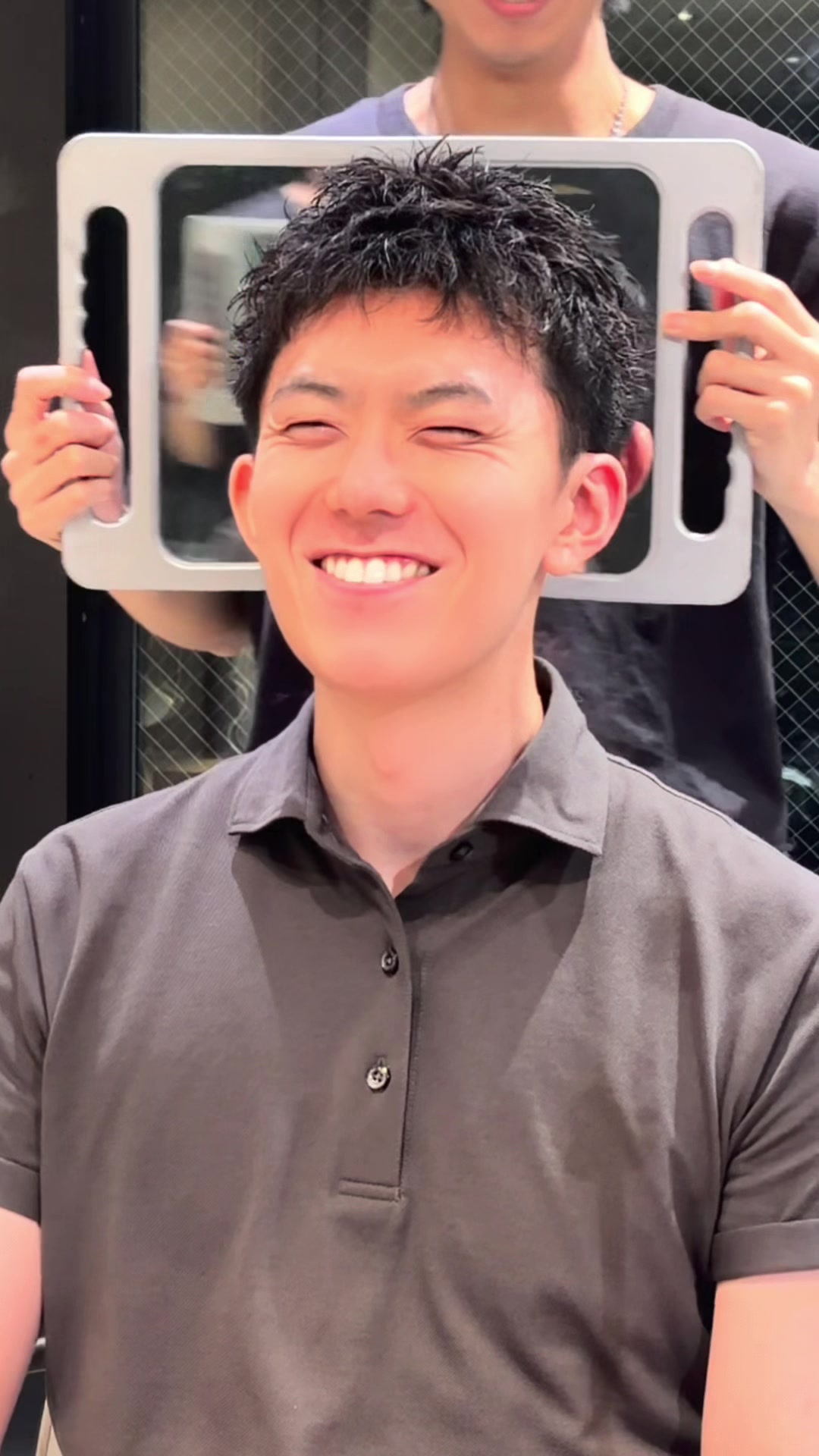 @シュンスケ