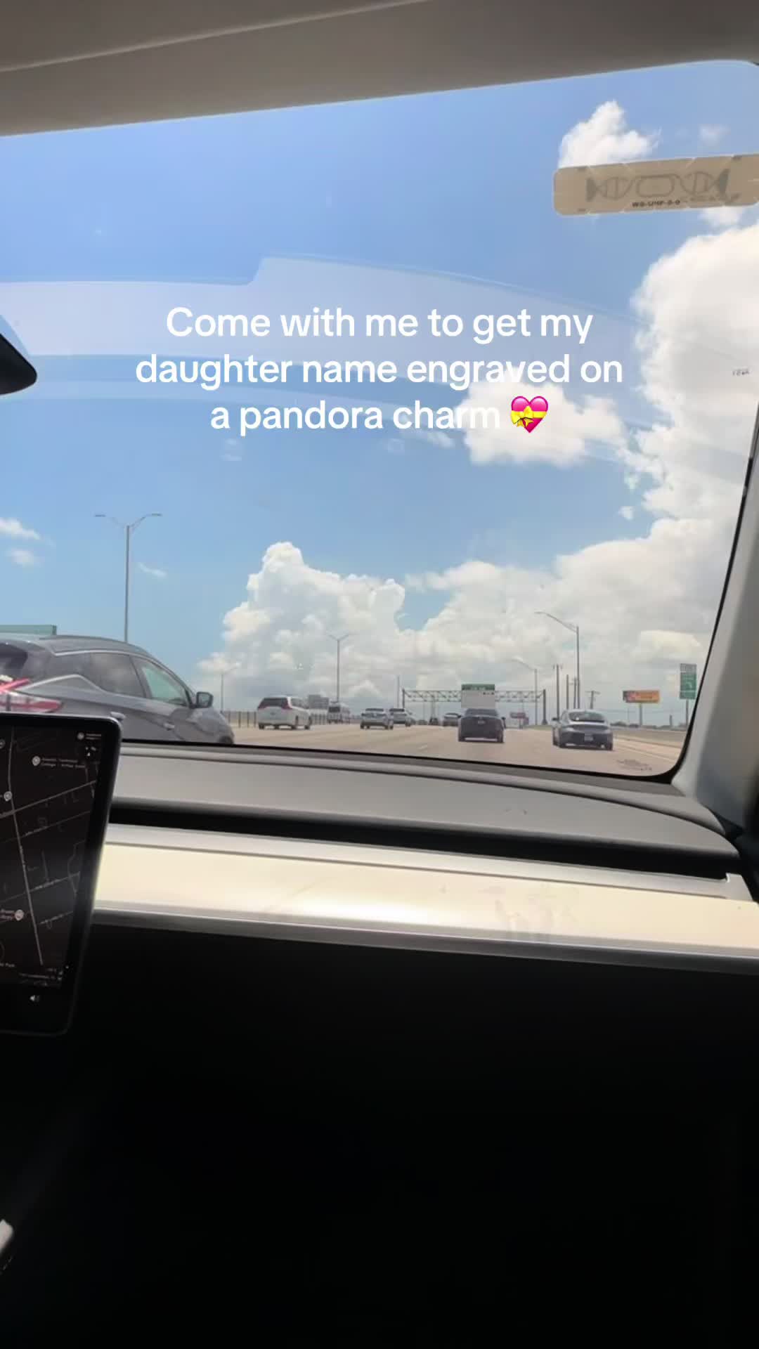 @🫦