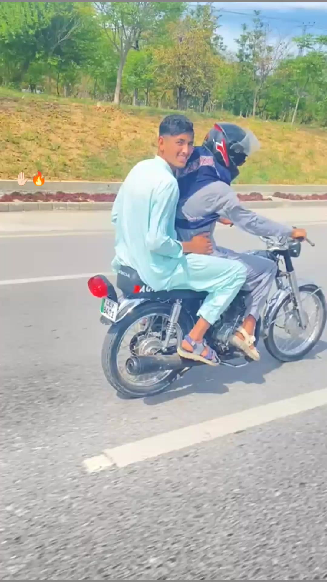 @✨it's Qadeer یارباش🔥