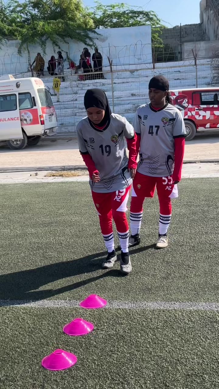 @HORSEED WOMANS FOOTBALL CLUP